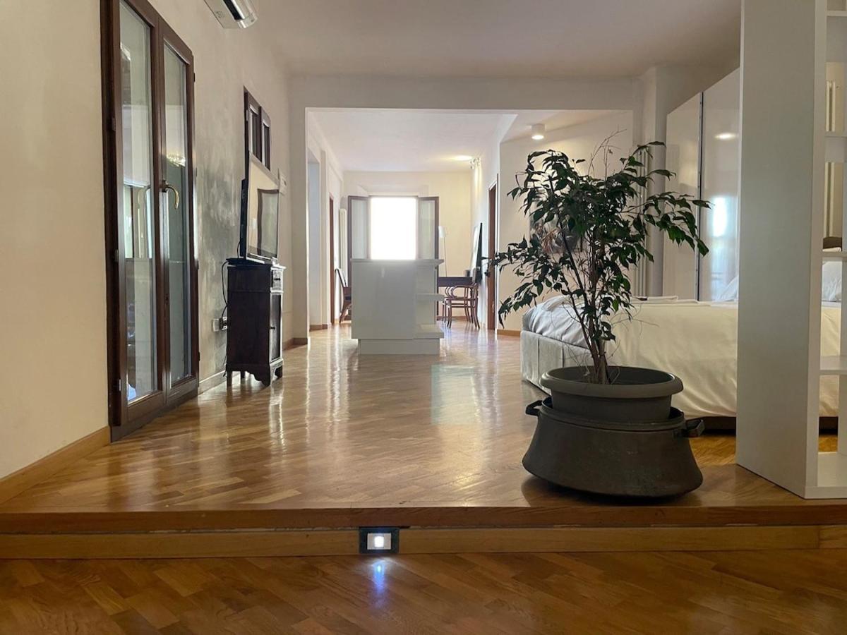 דירות בולוניה Loft Del Pratello מראה חיצוני תמונה